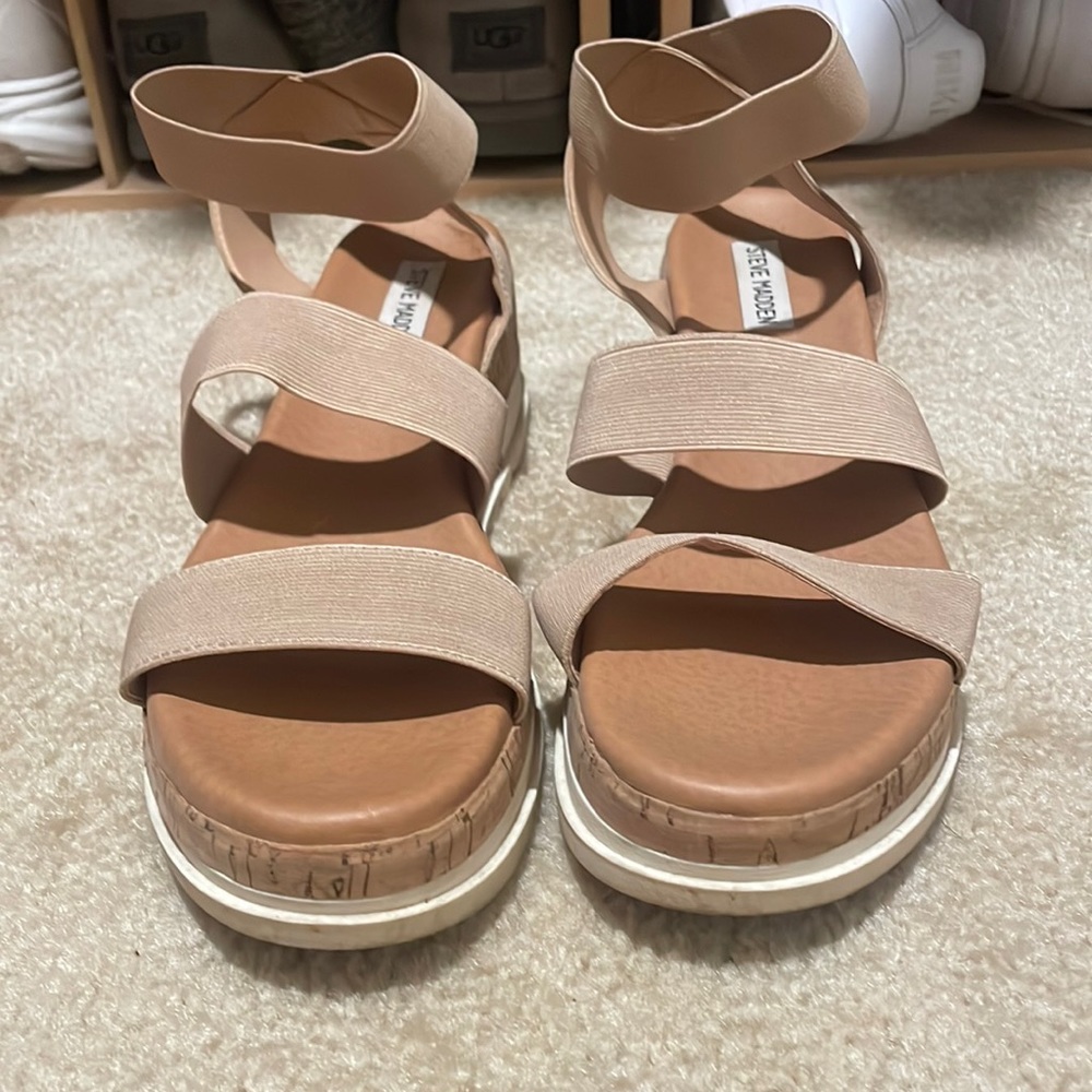 Steve Madden platform